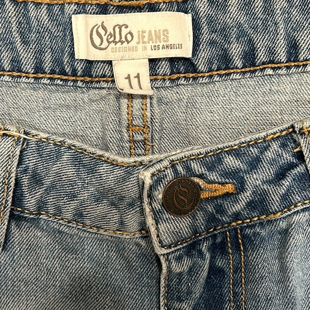 Cello Distressed Jeans - Picture 5 of 5